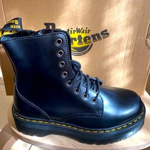 💥Dr. Martens Jadon Platform leather boots